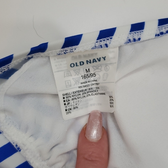 Old Navy swim Separate Bikini Tops Sz Medium - Picture 3 of 3